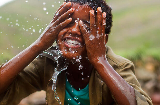 127886-daa6405572c2cb4dd932aafb348fa671240ad561 127886-daa6405572c2cb4dd932aafb348fa671240ad561